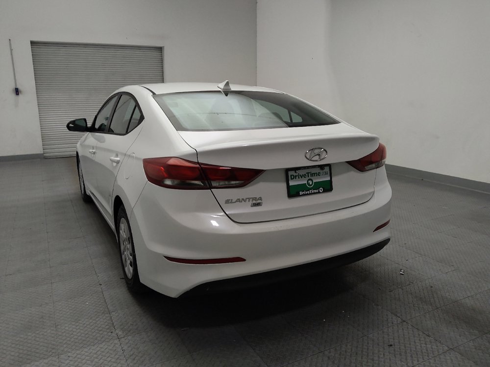 Used 2017 Hyundai Elantra SE FWD image 6