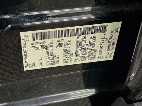 Used 2023 Nissan Rogue SL AWD/4WD image 12