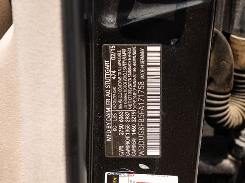 Used 2015 Mercedes-Benz S 550 4MATIC Sedan image 49