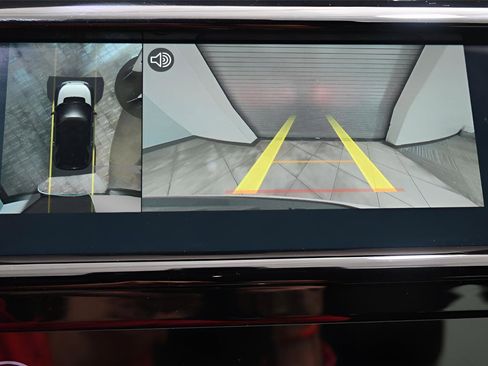 Used 2021 Land Rover Discovery Sport S R-Dynamic image 24