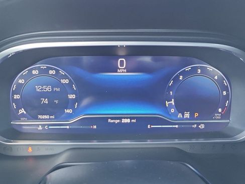 Used 2023 Chevrolet Suburban LT image 17