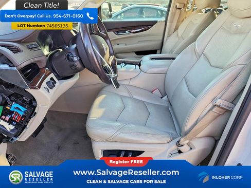 Used 2017 Cadillac Escalade Luxury image 9
