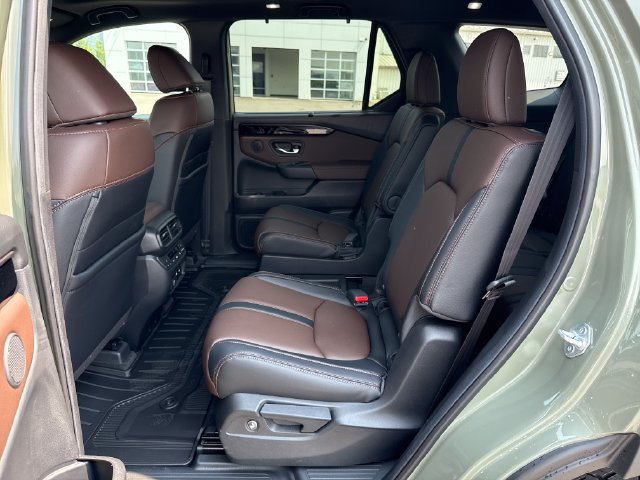 Used 2026 Honda Pilot TrailSport image 16