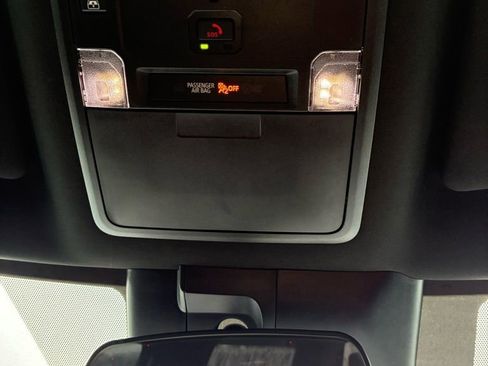 Used 2025 Toyota Tundra SR5 image 40