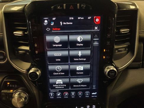 Used 2021 RAM 1500 Laramie w/ Sport Appearance Package AWD/4WD image 25