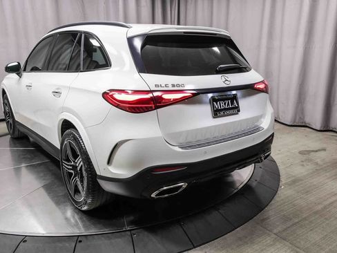 Certified 2023 Mercedes-Benz GLC 300 image 8