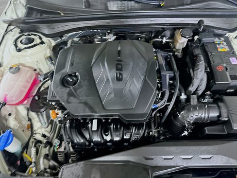 Used 2025 Kia K5 LXS image 32