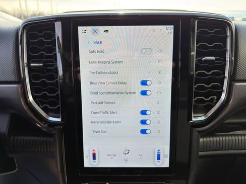 Used 2025 Ford Ranger XLT w/ FX4 Off-Road Package image 29