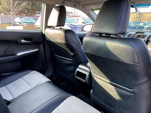 Used 2013 Toyota Camry SE image 30