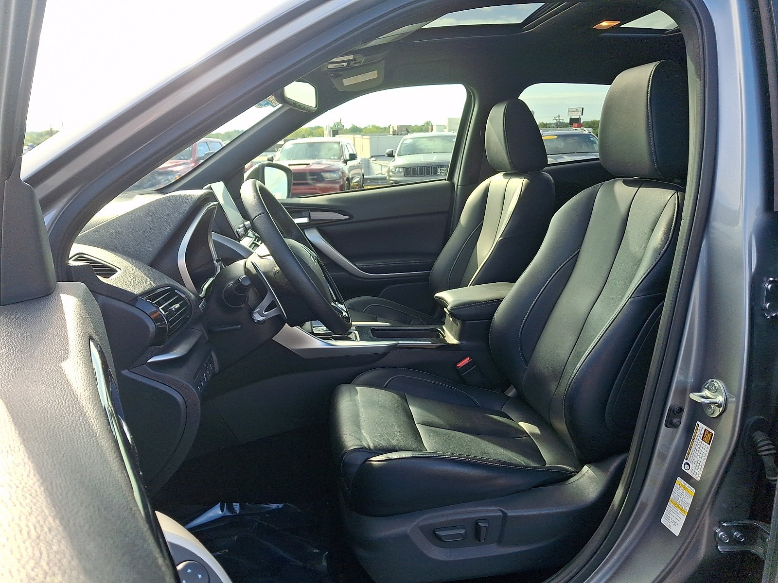 Used 2024 Mitsubishi Eclipse Cross SEL AWD/4WD image 13