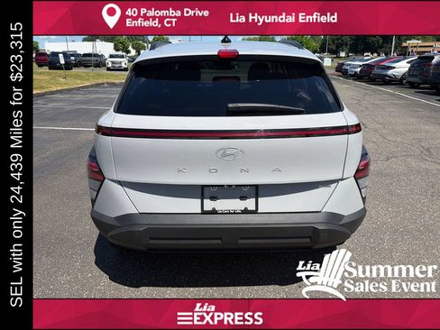 Used 2025 Hyundai Kona SEL AWD/4WD image 4