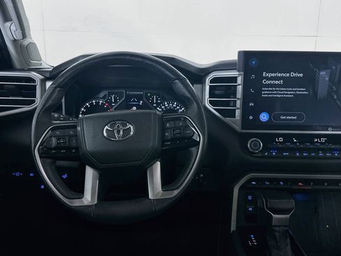 Used 2023 Toyota Tundra Limited AWD/4WD image 18