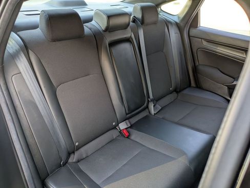 Used 2025 Honda Civic Sport image 27