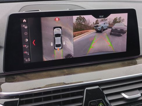 Used 2019 BMW 540i 540i w/ M Sport Package image 24