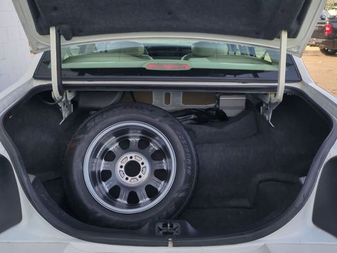 Used 2000 Lincoln Town Car Signature RWD image 31