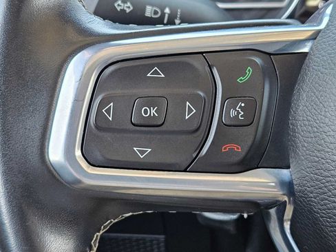 Used 2020 Jeep Gladiator Overland w/ Popular Equipment Package AWD/4WD image 23