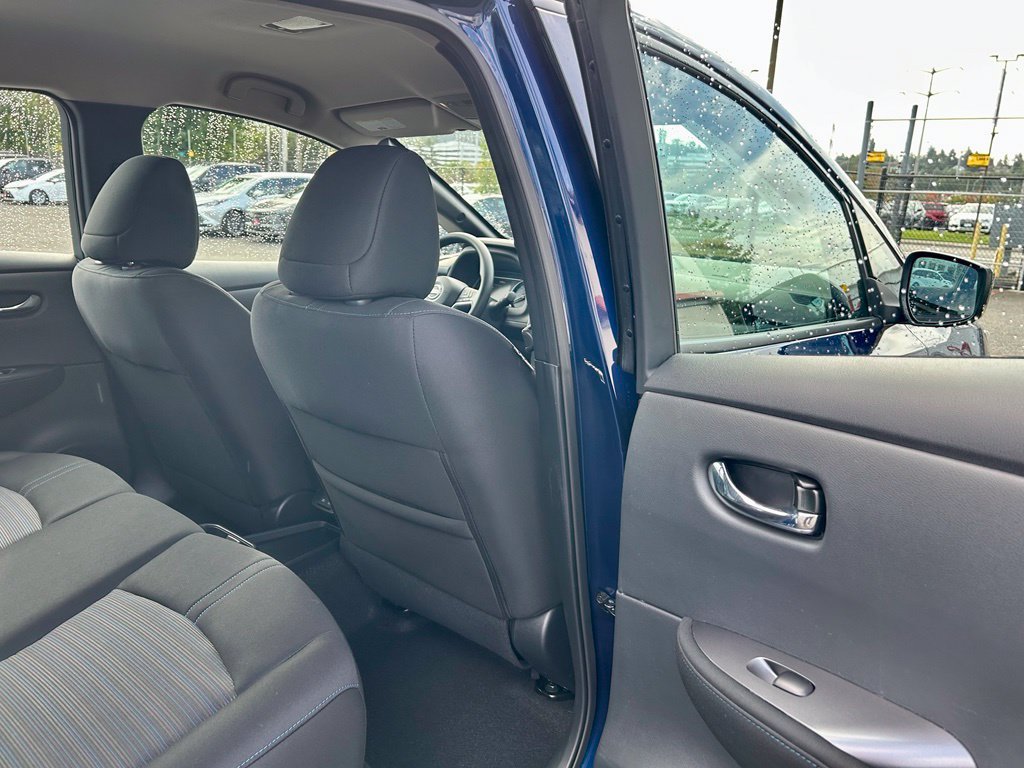 Used 2025 Nissan Leaf S FWD image 13