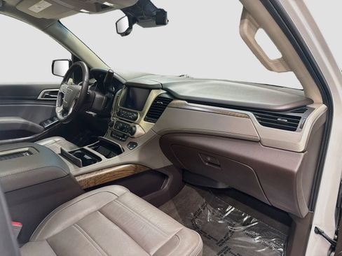 Used 2019 GMC Yukon Denali w/ Denali Ultimate Package AWD/4WD image 36
