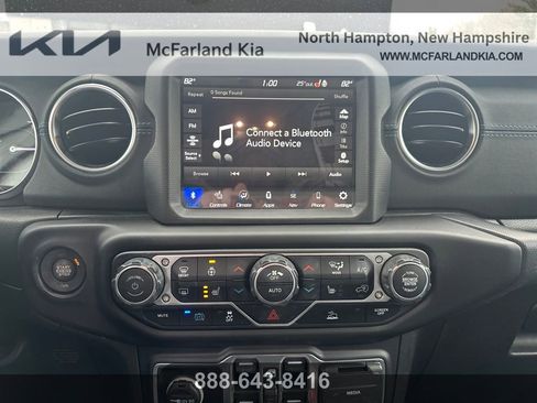 Used 2022 Jeep Wrangler Unlimited Rubicon 4xe w/ Cold Weather Group image 36