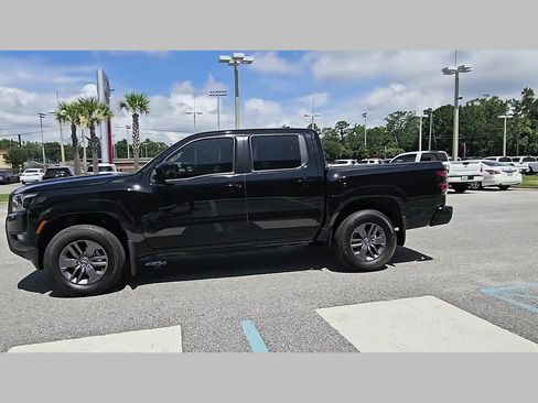 Used 2025 Nissan Frontier SV w/ SV Convenience Package AWD/4WD image 27