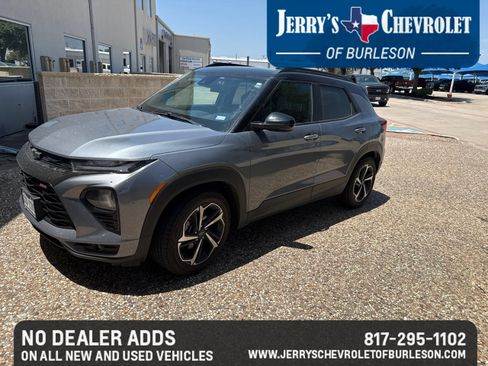 Used 2022 Chevrolet TrailBlazer RS FWD image 1