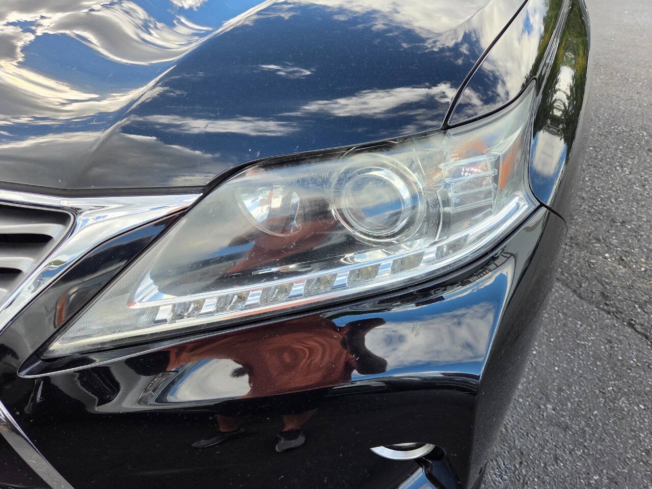 Used 2015 Lexus RX 450h AWD image 2