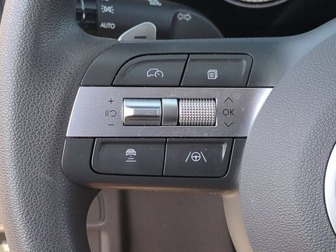 Used 2025 Hyundai Sonata SEL FWD image 21
