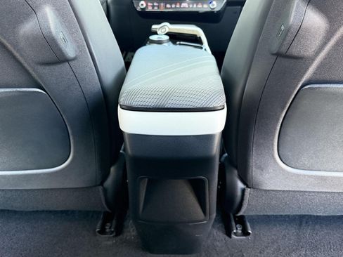 Used 2024 Kia EV6 GT-Line AWD/4WD image 26