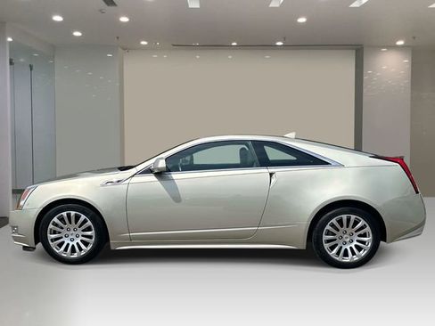 Used 2013 Cadillac CTS Performance AWD/4WD image 2