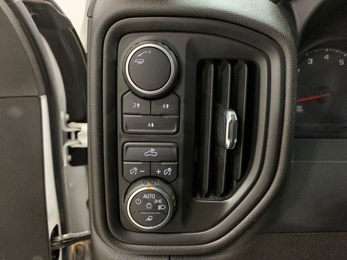 Used 2023 Chevrolet Silverado 2500 W/T w/ WT Convenience Package image 7