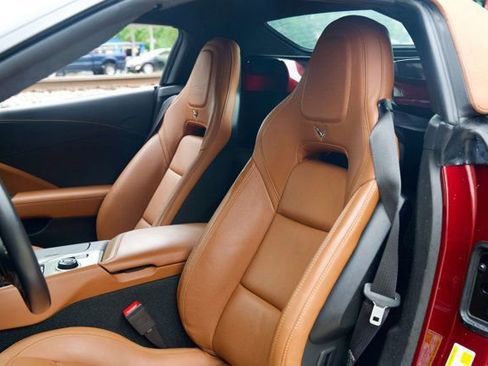 Used 2018 Chevrolet Corvette Z06 RWD image 21