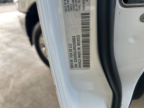 Used 2024 RAM 2500 Big Horn image 41