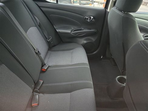 Used 2017 Nissan Versa SV image 11