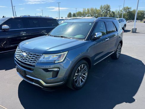 Used 2018 Ford Explorer Platinum AWD/4WD image 1