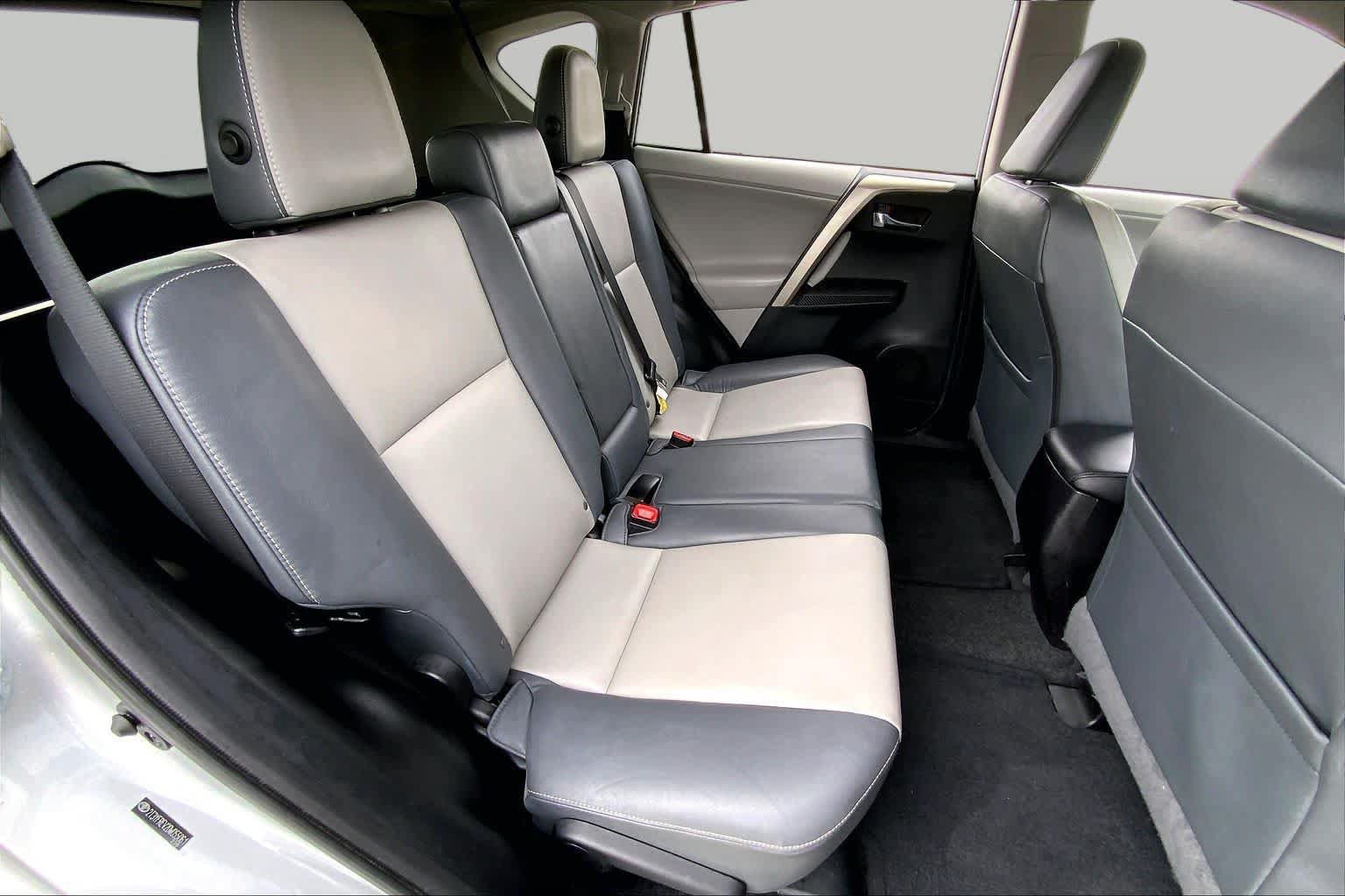 Used 2013 Toyota RAV4 Limited FWD image 19