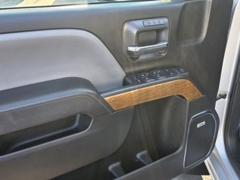 Used 2015 Chevrolet Silverado 3500 LTZ w/ Duramax Plus Package image 8