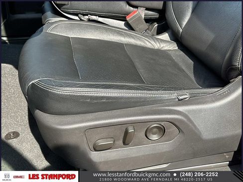 Used 2023 GMC Sierra 1500 SLE w/ X31 Off-Road Package image 18