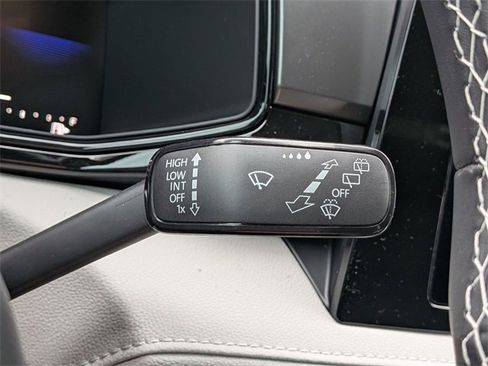 New 2026 Volkswagen Taos S image 31