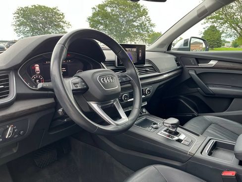 Used 2018 Audi Q5 2.0T Premium Plus w/ Premium Plus Package AWD/4WD image 17