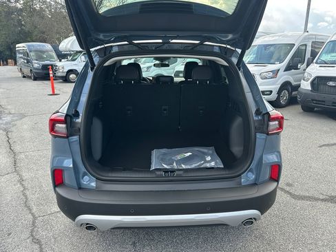 New 2026 Ford Escape SE FWD image 48