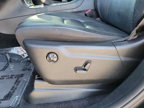 Used 2017 Jeep Grand Cherokee Limited image 17