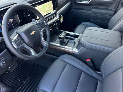 New 2026 Chevrolet Silverado 1500 LT w/ Safety Package AWD/4WD image 10