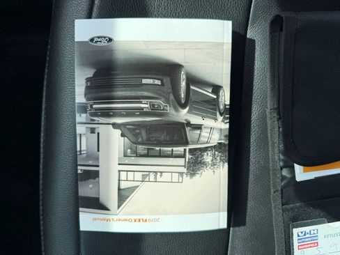 Used 2019 Ford Flex SEL w/ Equipment Group 202A image 34