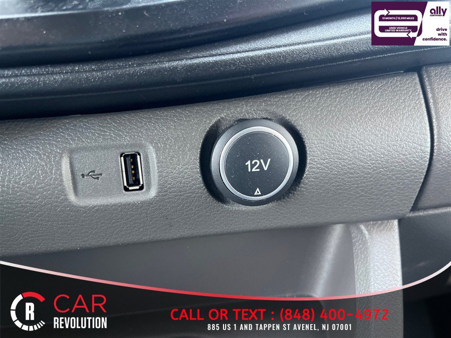 Used 2023 Ford Transit 250 Medium Roof AWD image 16
