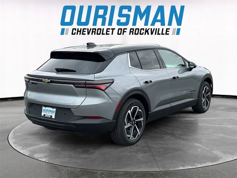 New 2026 Chevrolet Equinox EV LT image 6