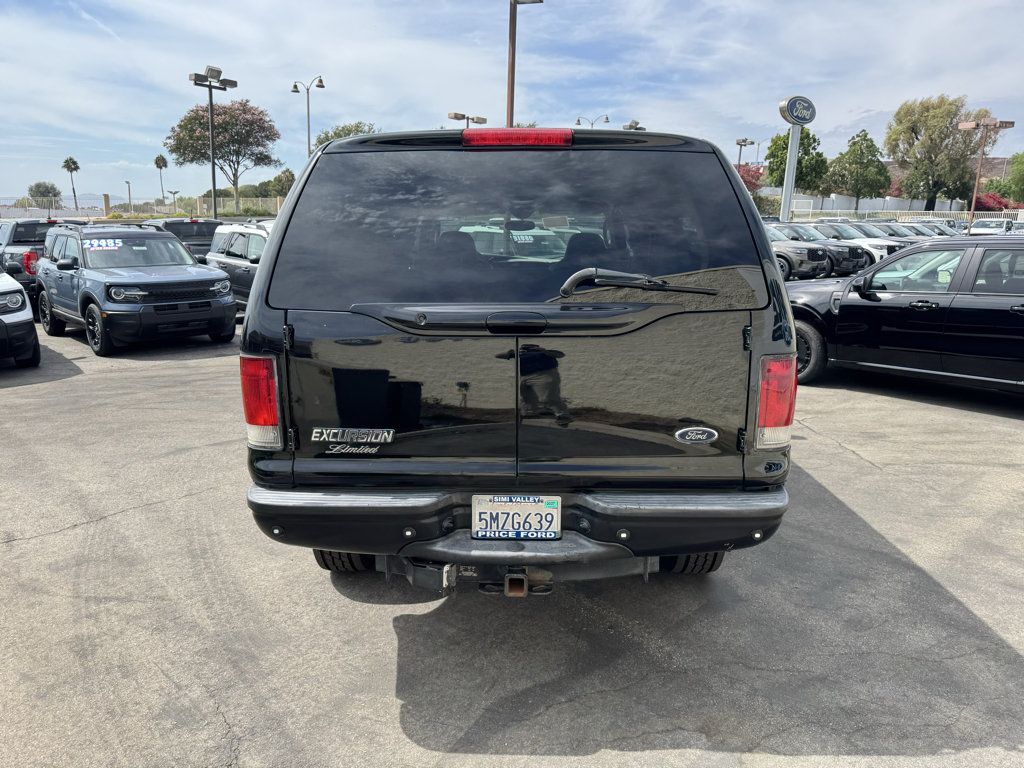 Used 2005 Ford Excursion Limited AWD/4WD image 6