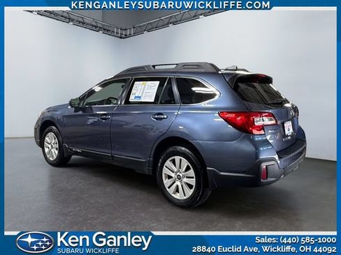 Used 2018 Subaru Outback 2.5i Premium AWD/4WD image 3