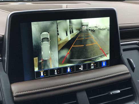 Used 2022 Chevrolet Tahoe High Country w/ Max Trailering Package image 22