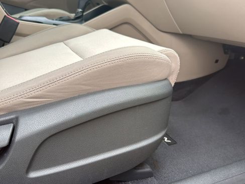 Used 2018 Hyundai Tucson Value FWD image 19
