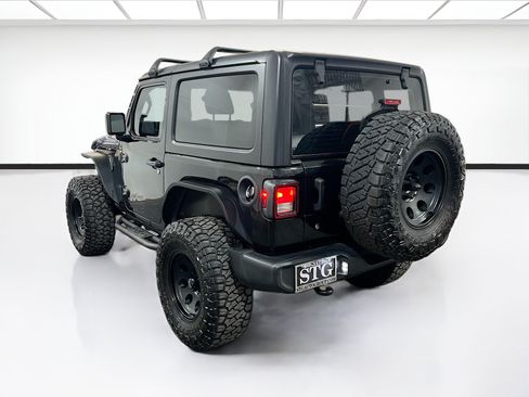 Used 2023 Jeep Wrangler Sport AWD/4WD image 6